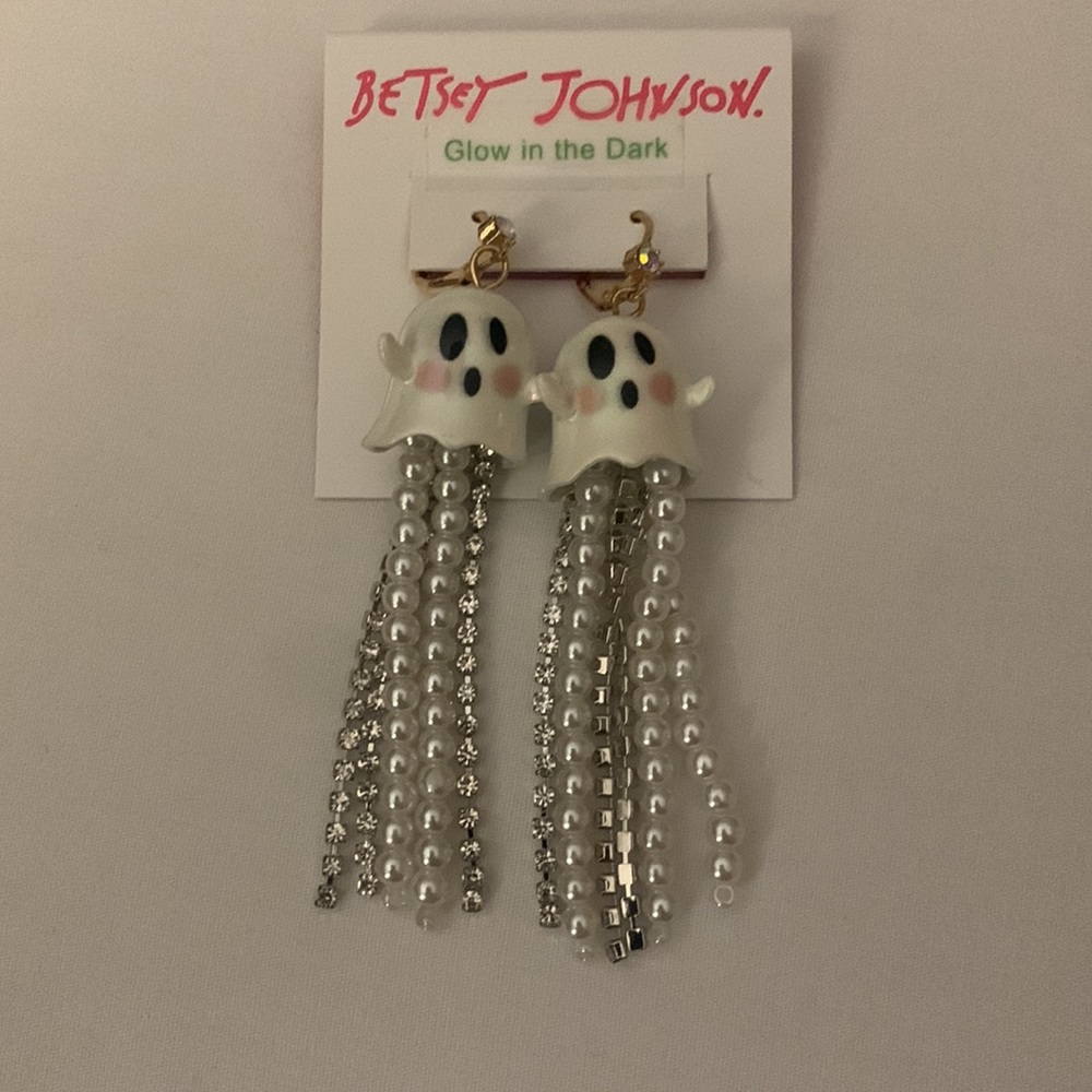 Betsey Johnson Glow in the Dark Ghost Pearl Fringe Drop Earrings - Picture 2 of 7